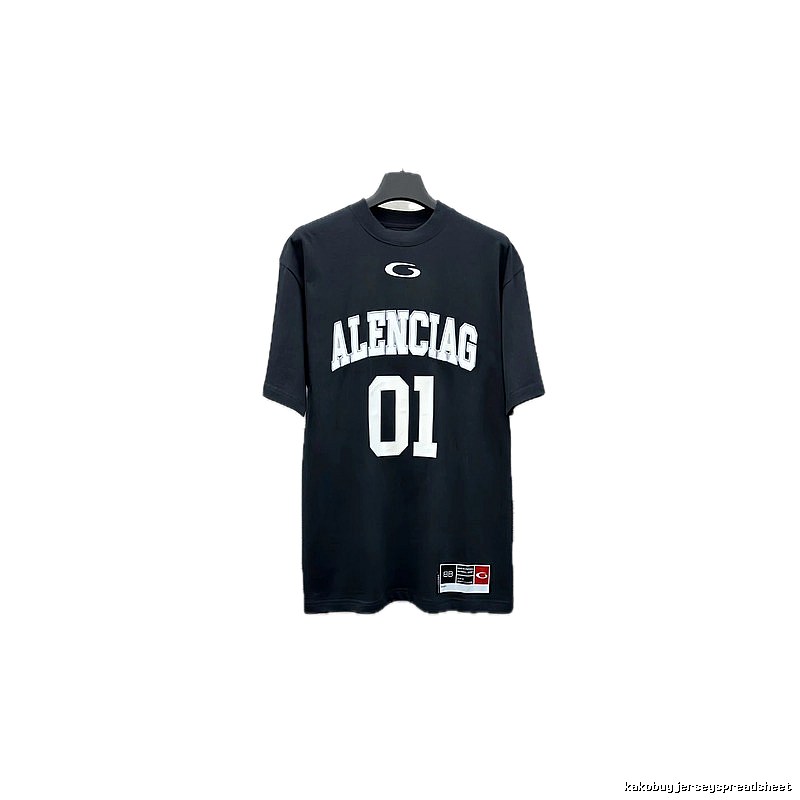 Balenciaga sporty black T-shirt