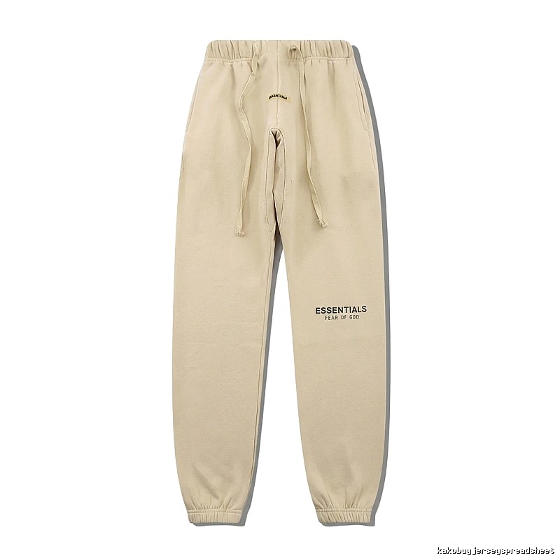 ESSENTIALS minimalist khaki pants