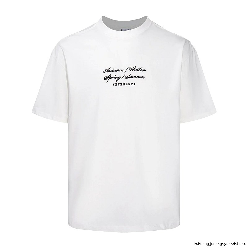 Sport Statement graphic T-shirt Black Colorful Lucky for Collection Drops