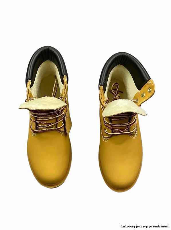 Timberland classic yellow work boots