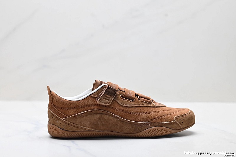 Adidas retro-style brown sports shoes