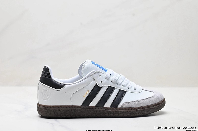 Adidas Samba retro - style white shoes