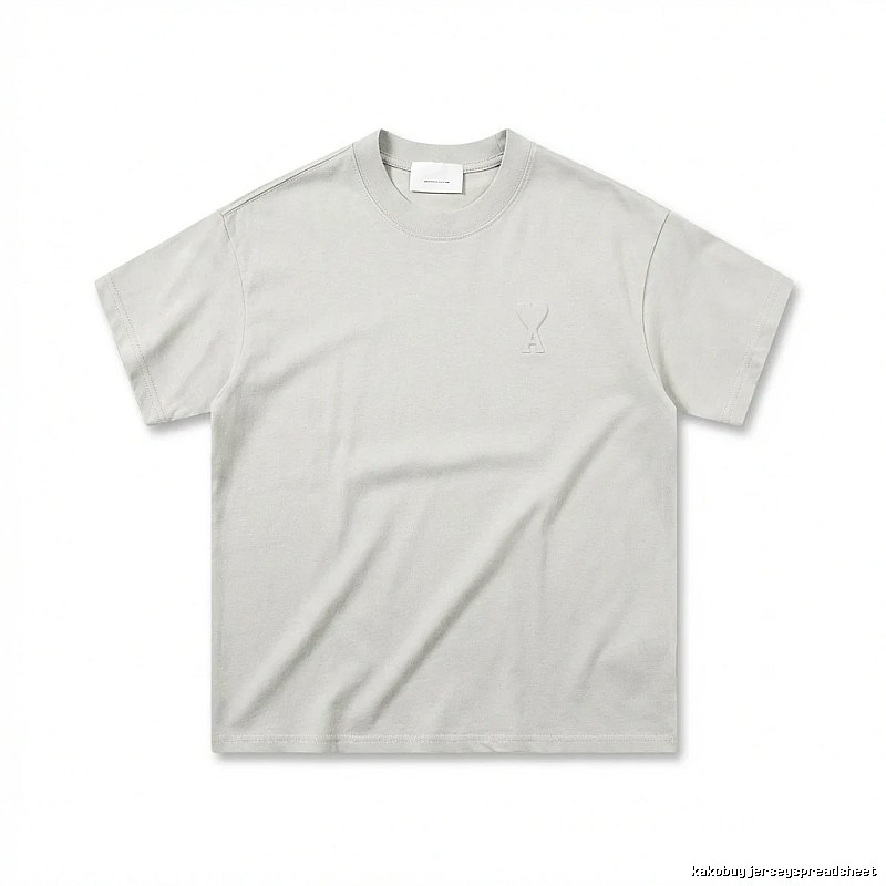 AMI Three-dimensional LOGO Simple White T-shirt