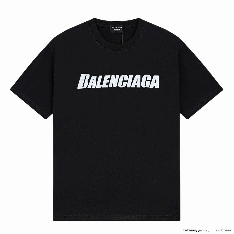 Balenciaga minimalist style black T-shirt