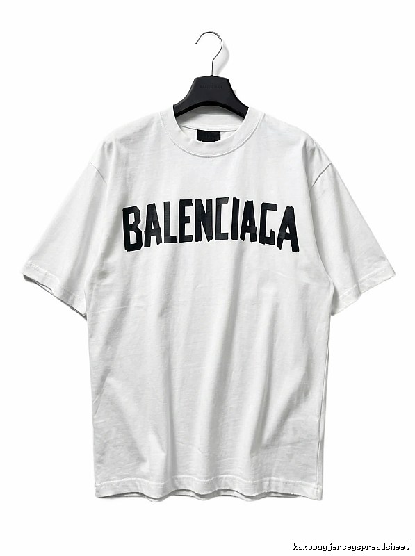 Balenciaga minimalist style white T-shirt