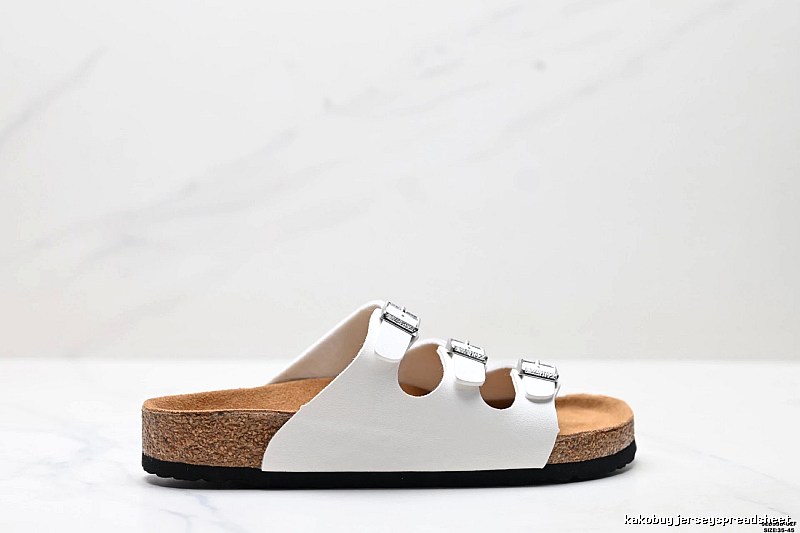 BIRKENSTOCK Three-Buckle Casual White Slide Sandals