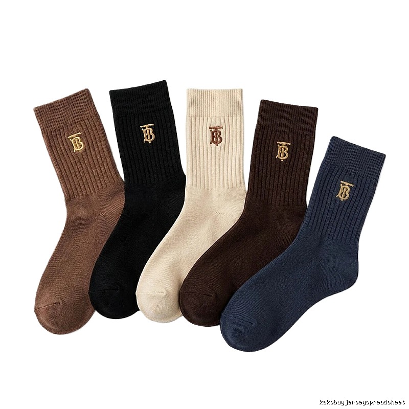 Burberry simple-style multi-color socks