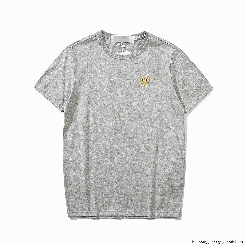 Comme des Garcons PLAY 2021-53 Gray Style 2153 Heart Logo T-Shirt Training Look