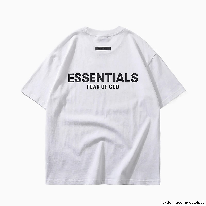ESSENTIALS minimalist style white T-shirt