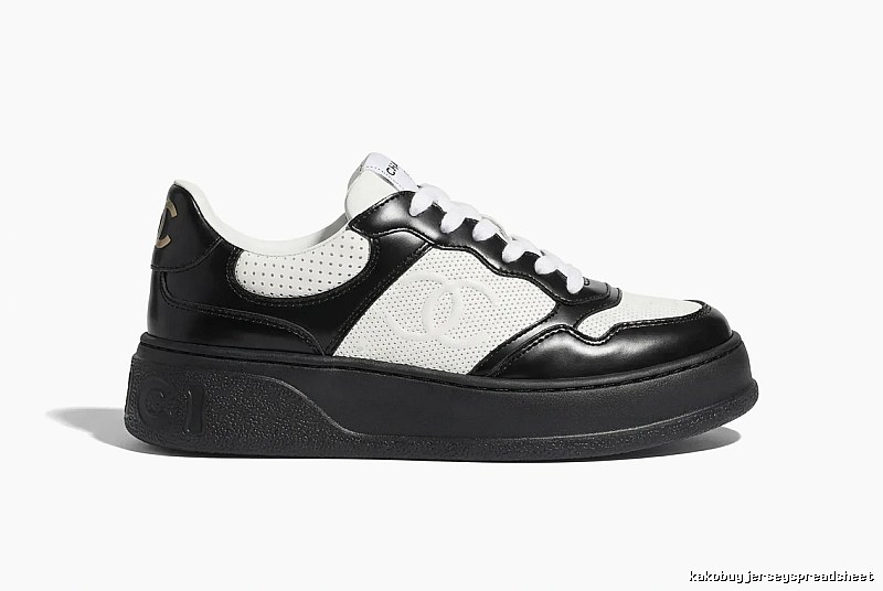 Gucci retro black and white sneakers