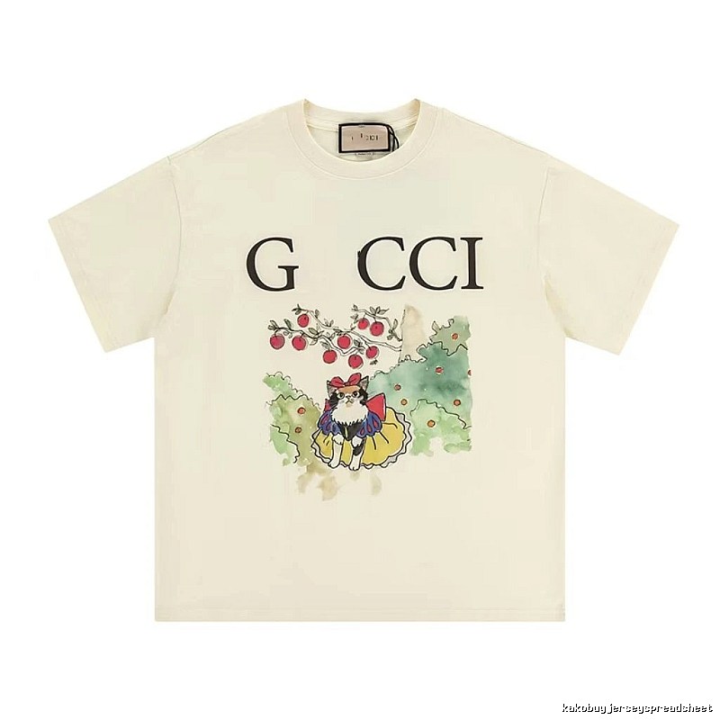 Gucci Vintage-Style Off-White Cat Print T-Shirt