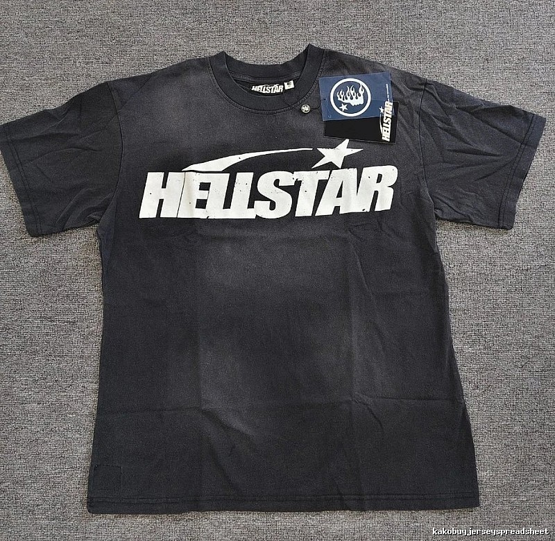 Hellstar Classic Logo Street Style Distressed Black T-Shirt