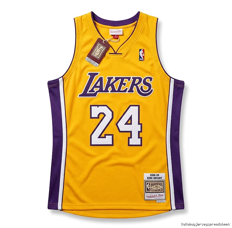 Los Angeles Lakers No. 24 yellow jersey