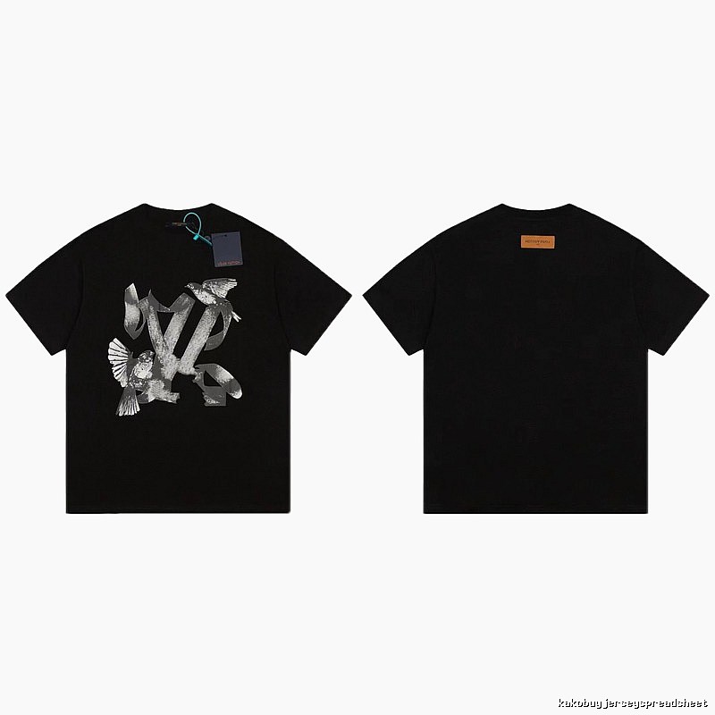 Louis Vuitton Flying Birds Collection Street Style Black T-Shirt