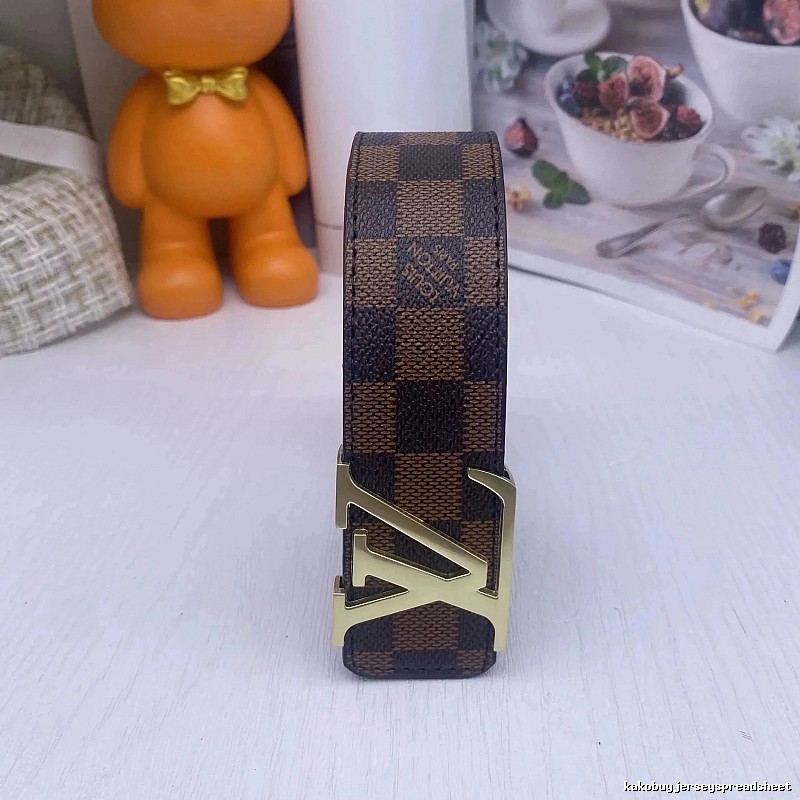 Louis Vuitton Smart-Casual Finish Monogram Belt Casual Layering