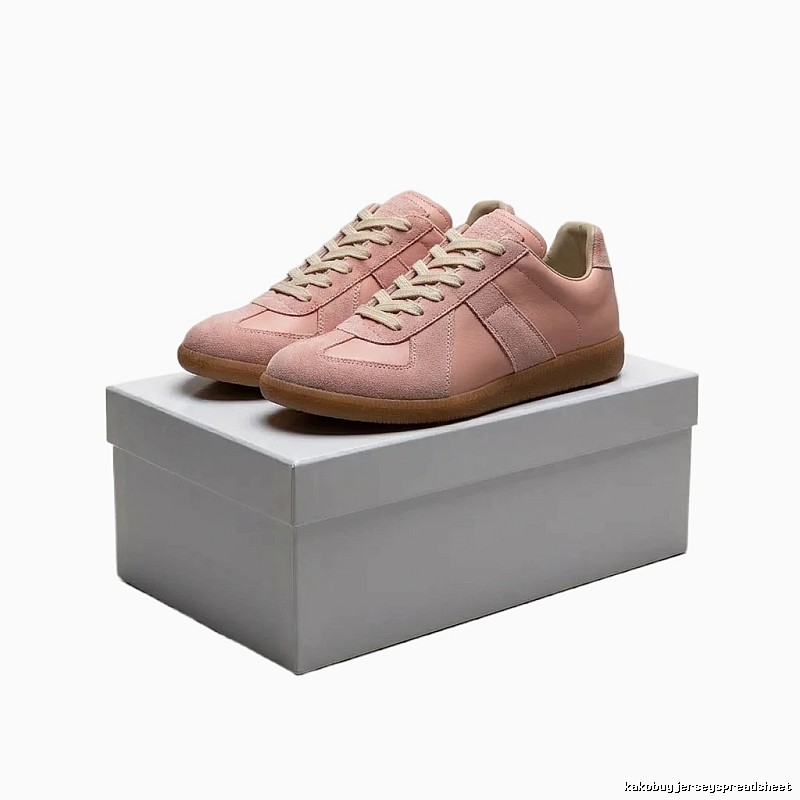 Maison Margiela German training pink and white shoes