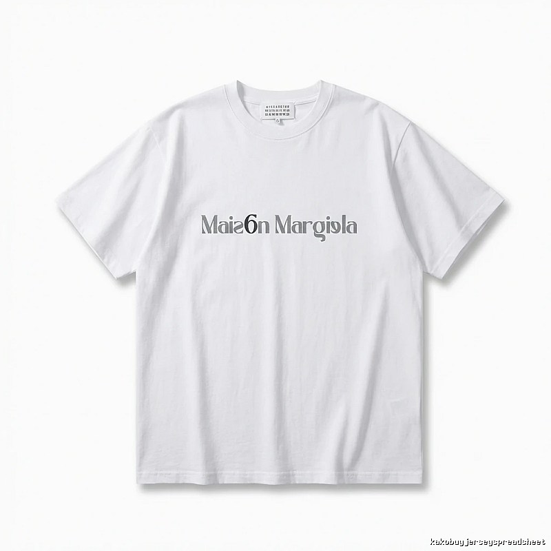 Maison Margiela minimalist style white T-shirt