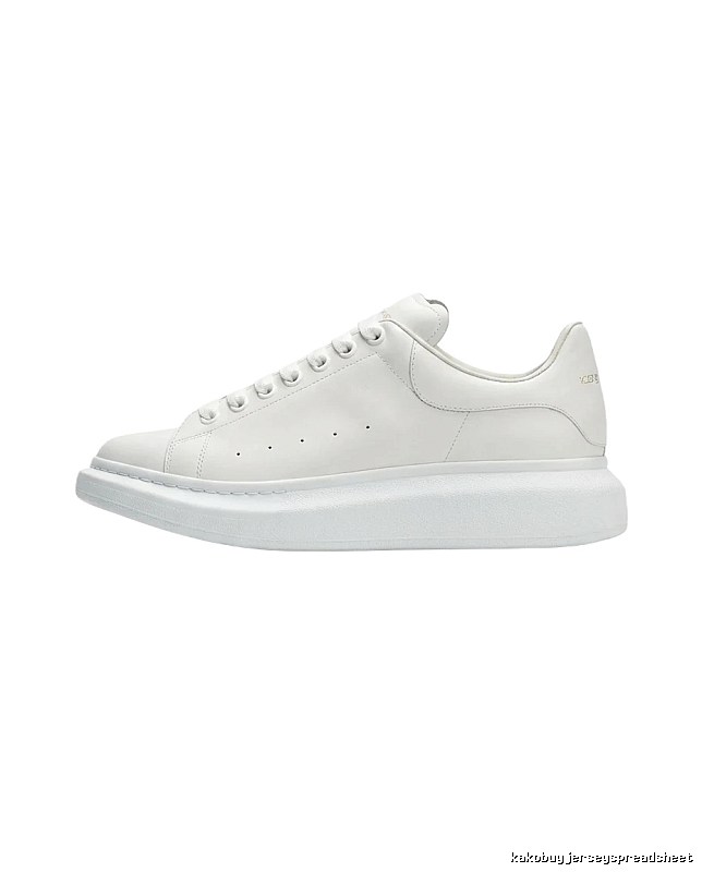 McQueen thick-soled casual small white shoes