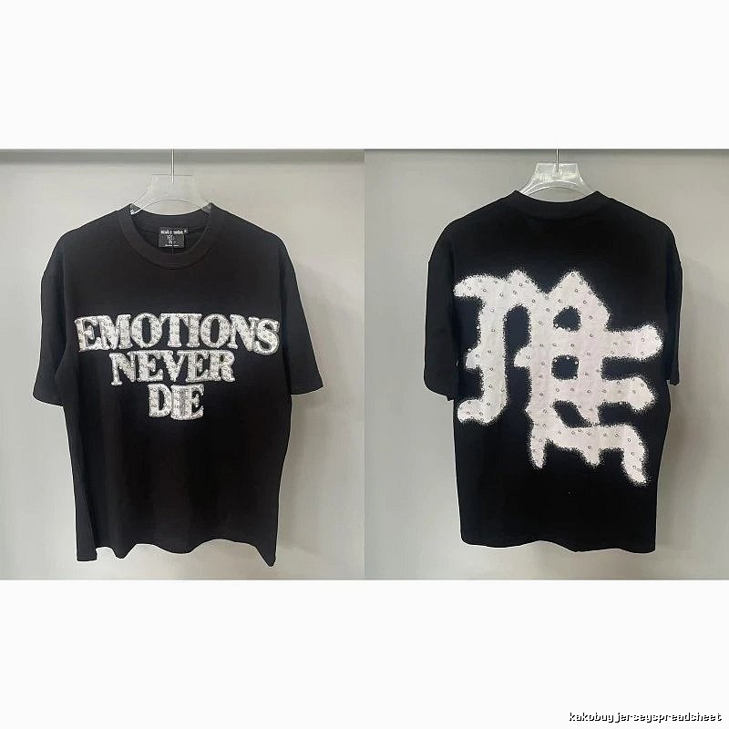 Mixed Emotion Rhinestone Street Style Black Short-sleeve T-shirt