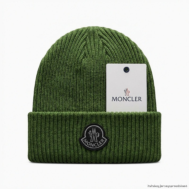 Moncler minimalist style dark green knitted hat