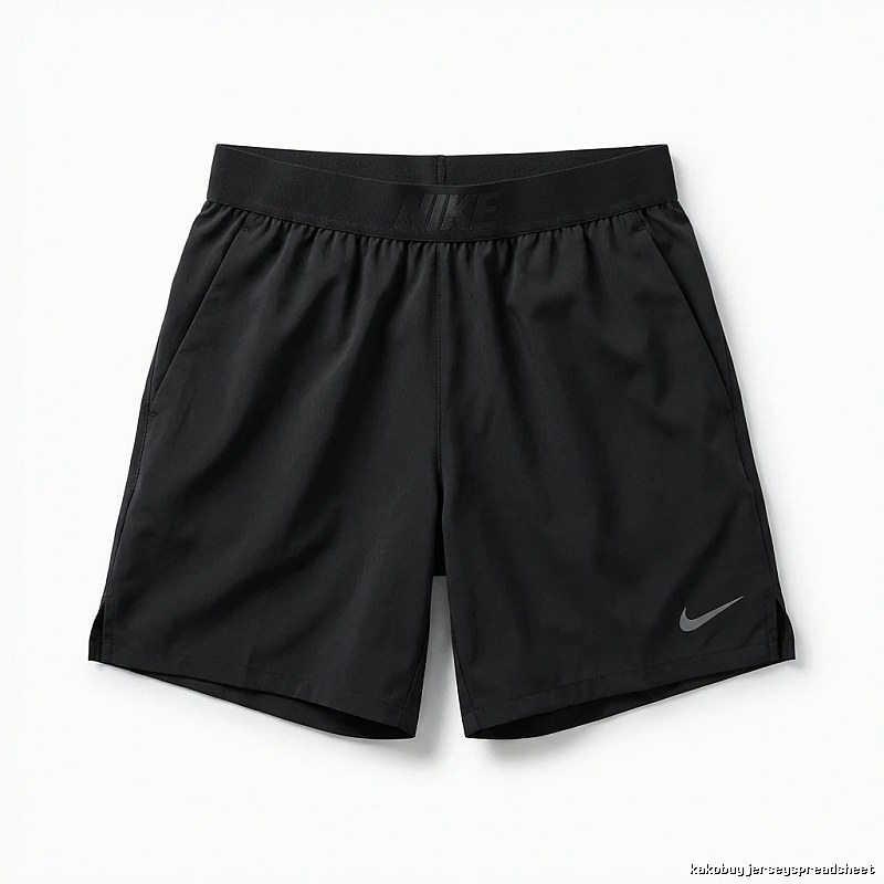 Nike sporty black shorts