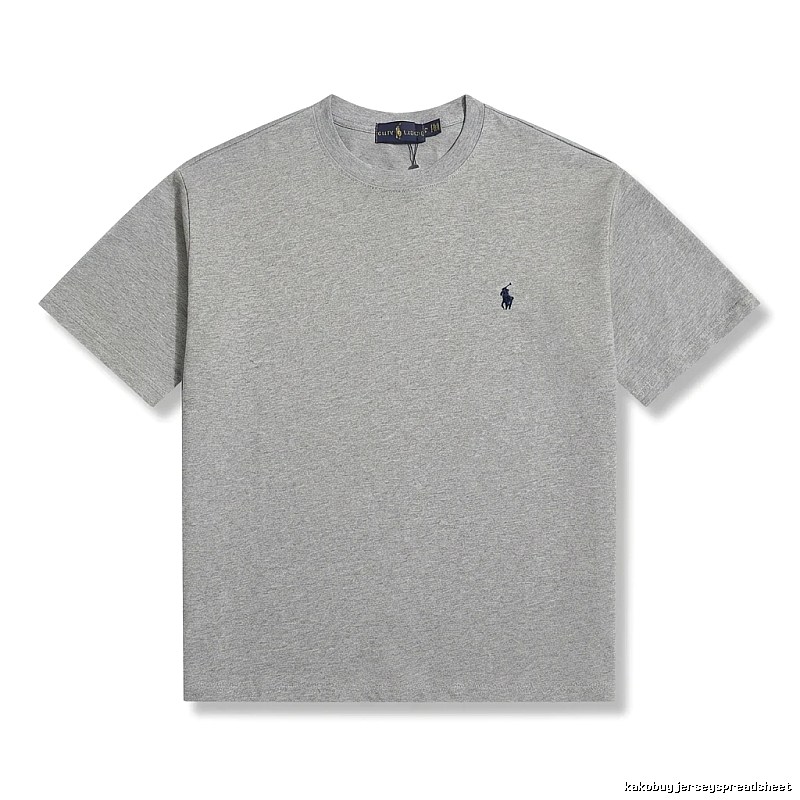 Ralph Lauren's classic and simple style gray T-shirt.