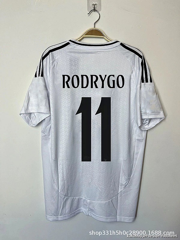 Real Madrid Patterned Bellingham #5 soccer jersey White Real Madrid with Polished Detail