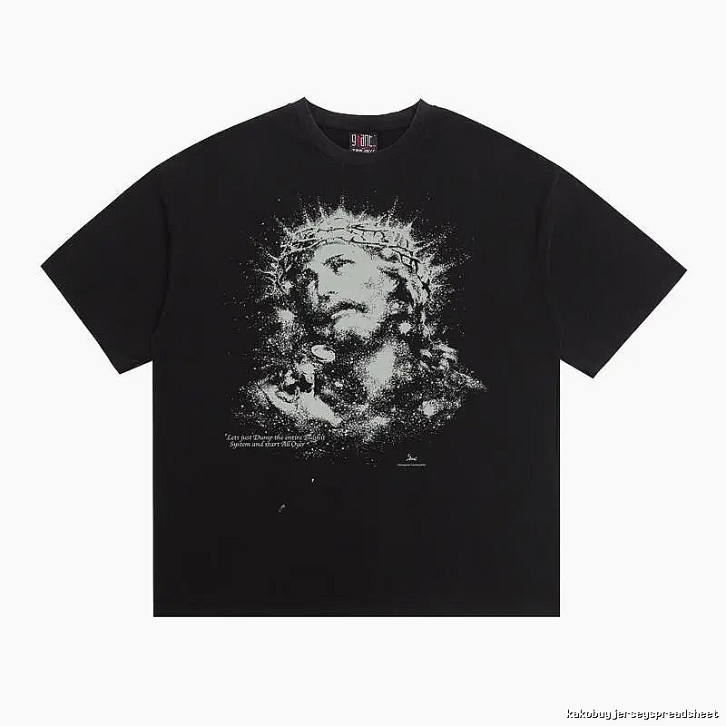 SAINT Jesus with Thorns Vintage Black T-Shirt