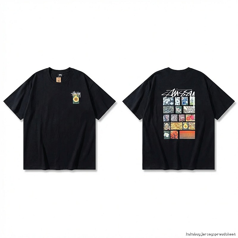 Stussy printed retro style black T-shirt