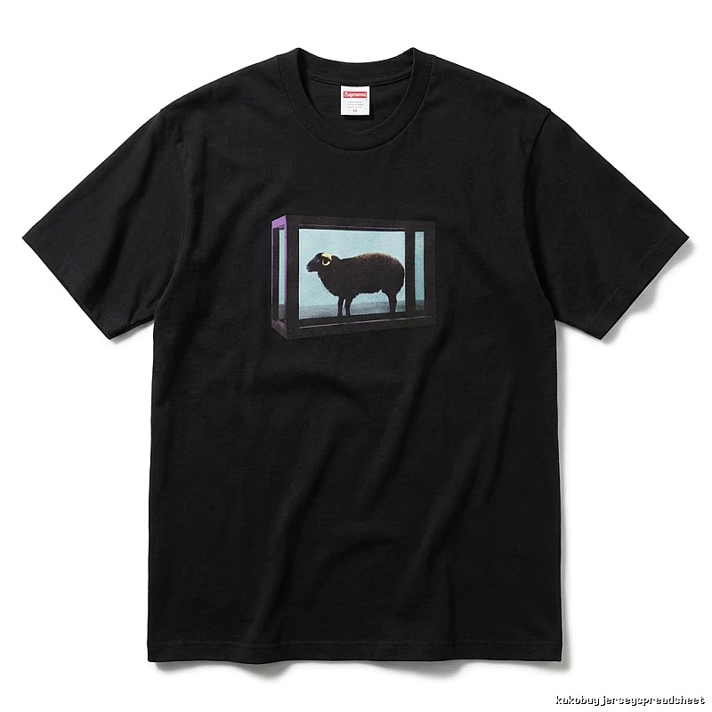 Supreme Art Style Black T-shirt