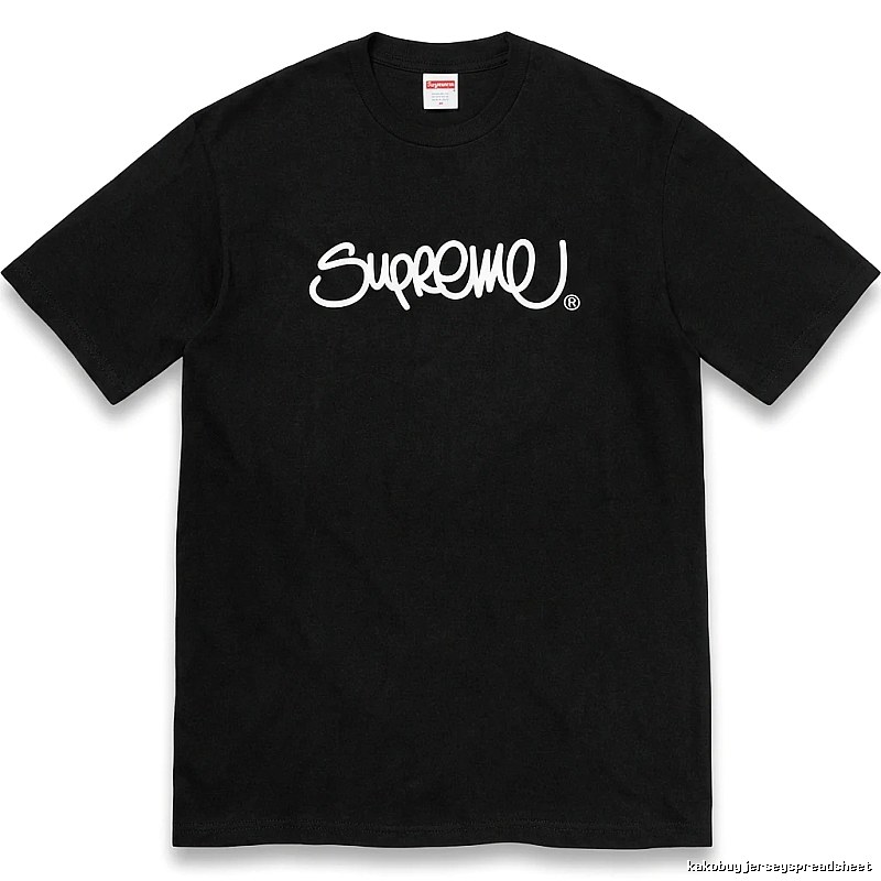 Supreme minimalist style black T-shirt