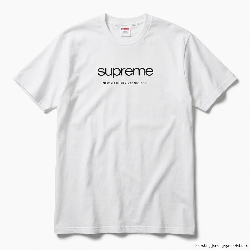 Supreme minimalist style white T-shirt