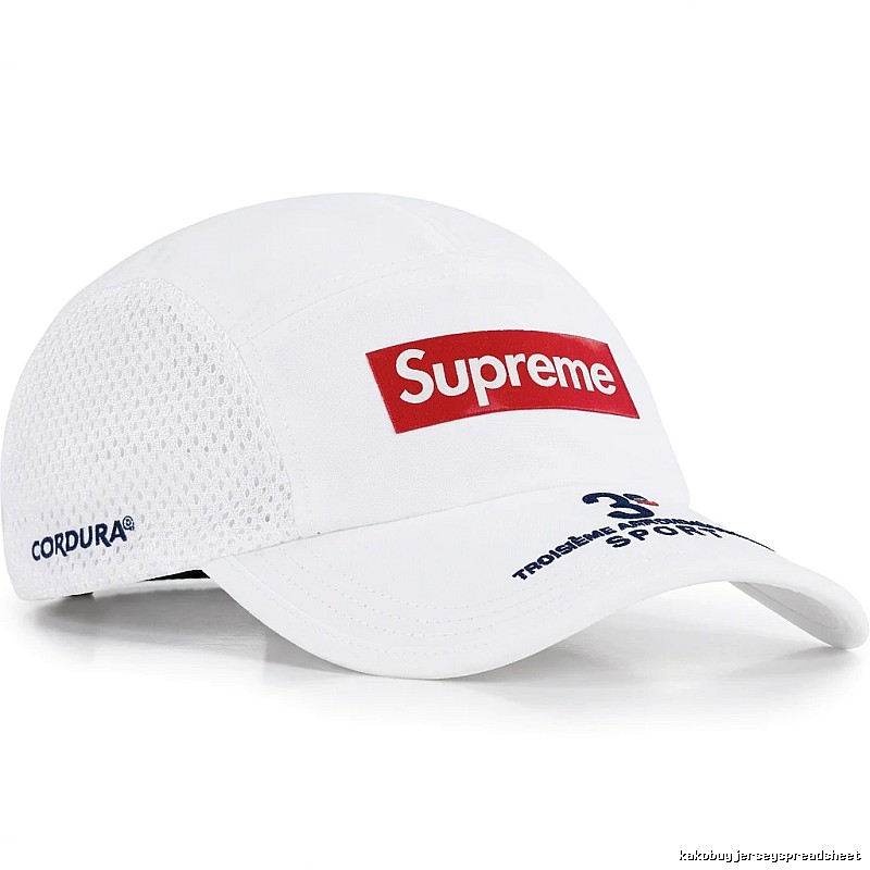 Supreme sporty white cap