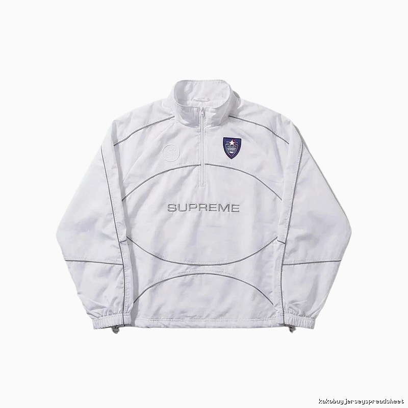 Supreme sporty white coat