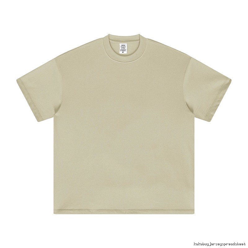 Travel Plain white T-shirt Minimal White Short with Modern Look