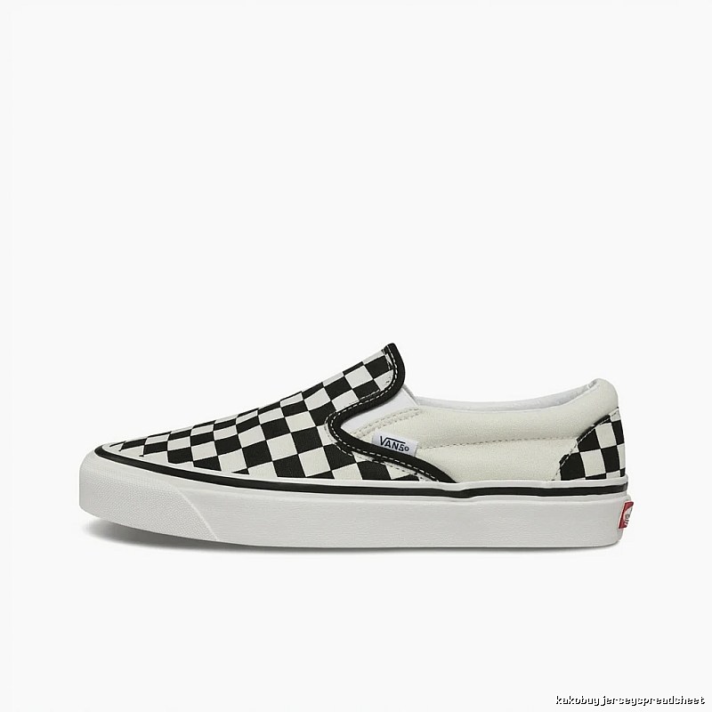 Vans Checkerboard Slip-On Shoes (Black and White Style)