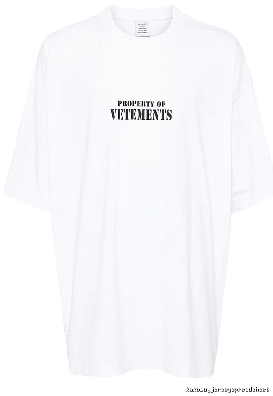 Weekend Statement graphic T-shirt Black Colorful Lucky for Weekend Wear